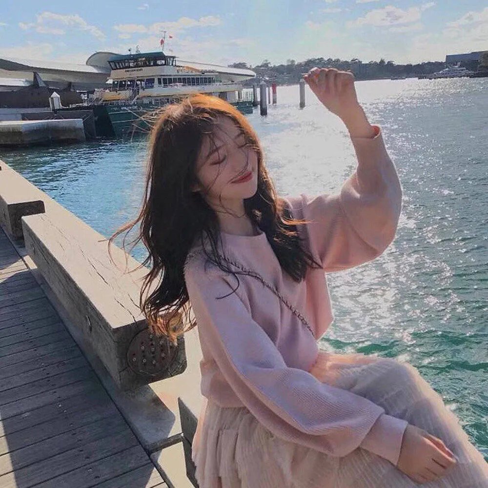 云端男女